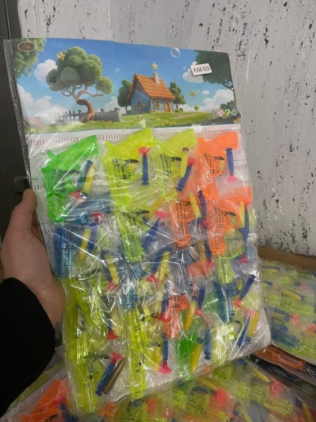 كرت فرد مع طلقة